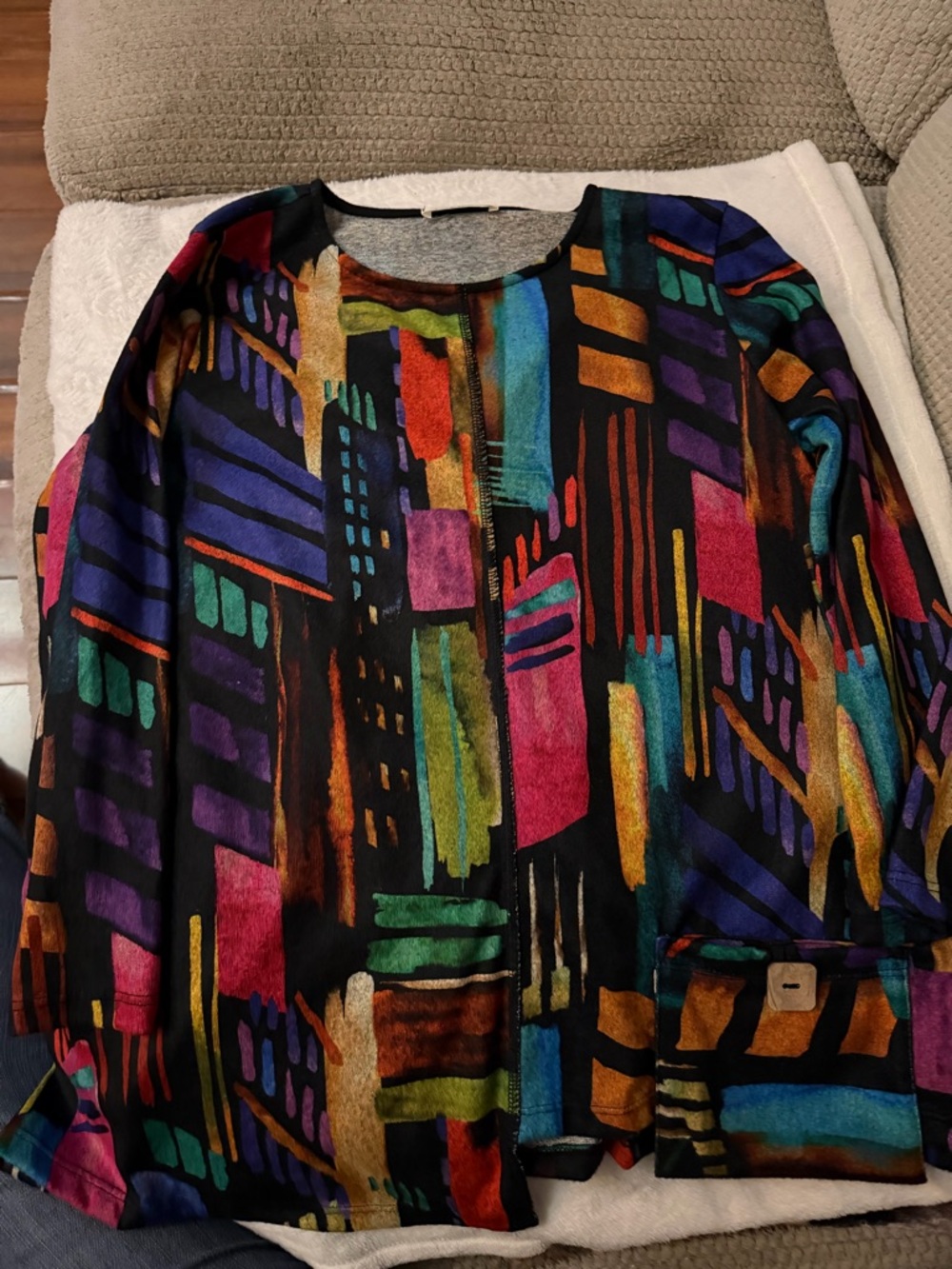 Jess & Jane-Medium - abstract print, brushed knit, artsy lagenlook tunic top.